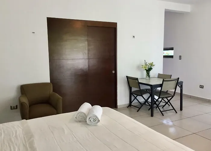 Naktaan Lodge Puerto Morelos